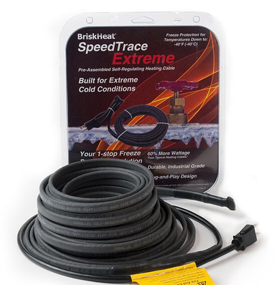 SpeedTrace Extreme. The cable is coiled. Behind the coiled cable is packaging. The packaging says the words "SpeedTrace Extreme"